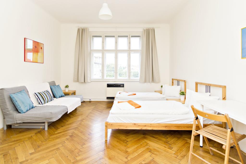 Apartments With 2 Bathrooms- 5 Minutes From Old Town - 102 M2 Prag Dış mekan fotoğraf