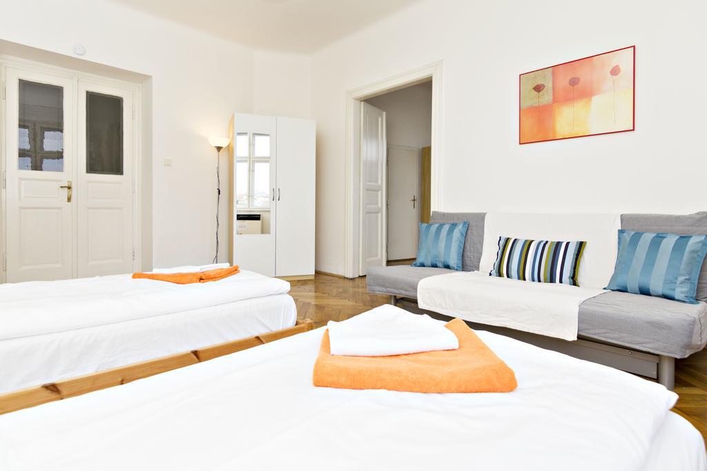 Apartments With 2 Bathrooms- 5 Minutes From Old Town - 102 M2 Prag Dış mekan fotoğraf