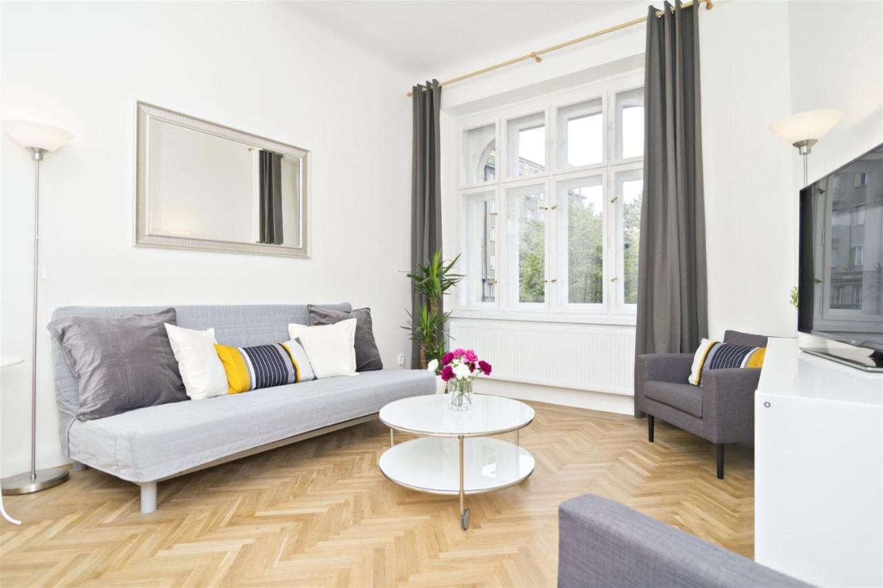 Apartments With 2 Bathrooms- 5 Minutes From Old Town - 102 M2 Prag Dış mekan fotoğraf