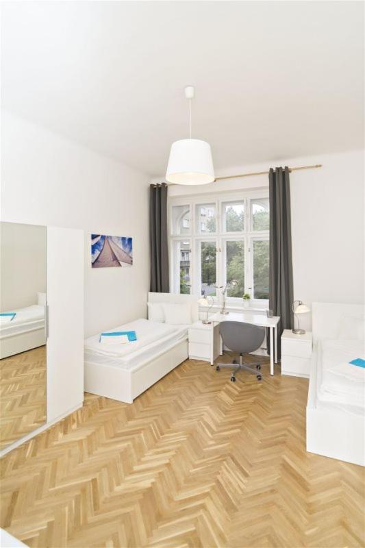 Apartments With 2 Bathrooms- 5 Minutes From Old Town - 102 M2 Prag Dış mekan fotoğraf