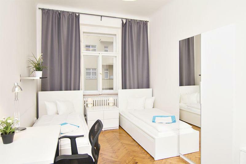 Apartments With 2 Bathrooms- 5 Minutes From Old Town - 102 M2 Prag Dış mekan fotoğraf