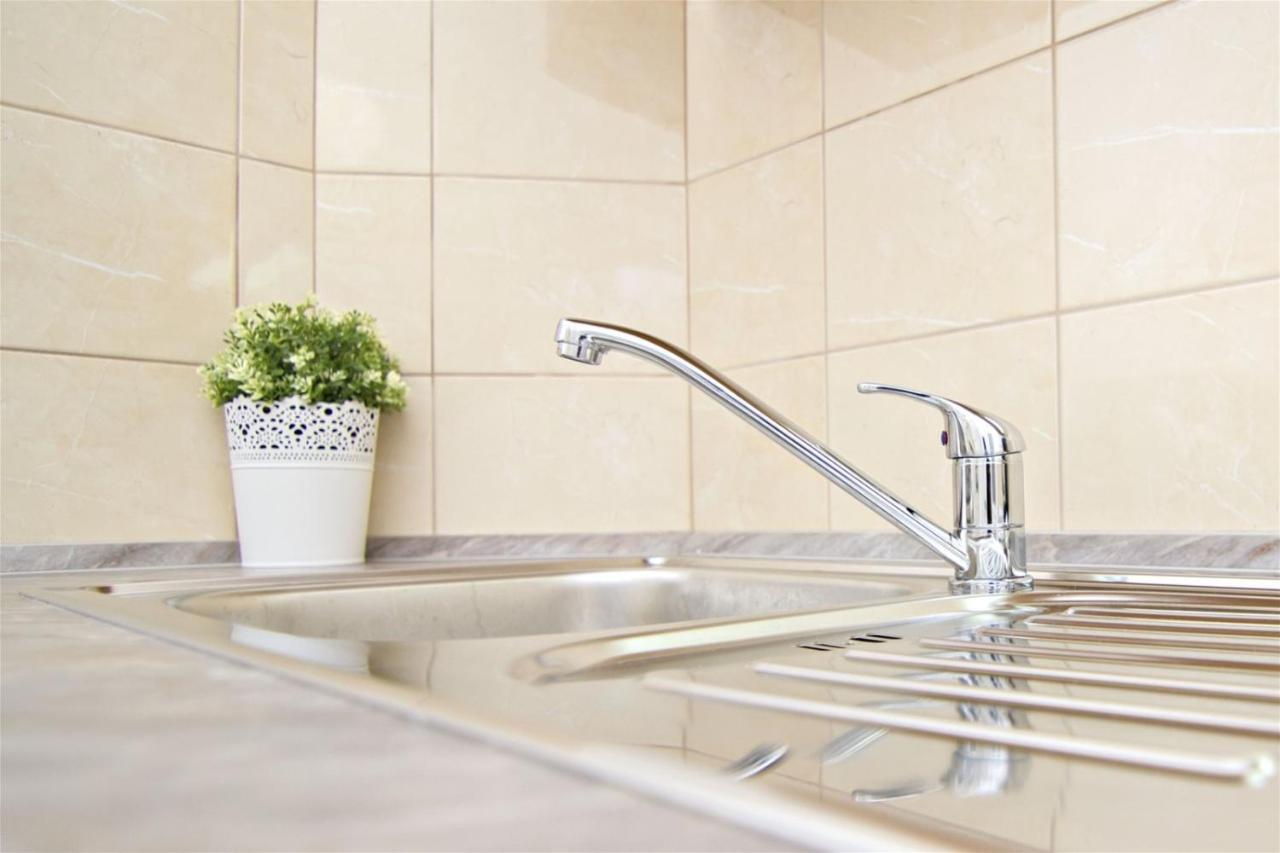 Apartments With 2 Bathrooms- 5 Minutes From Old Town - 102 M2 Prag Dış mekan fotoğraf